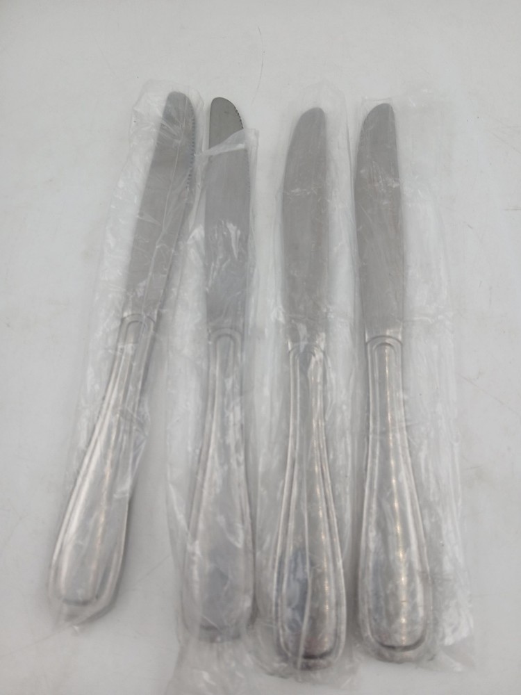 Varick Mayfair Stainless Steel Dinner Knives Set Of 4 Flatware Silverware Table