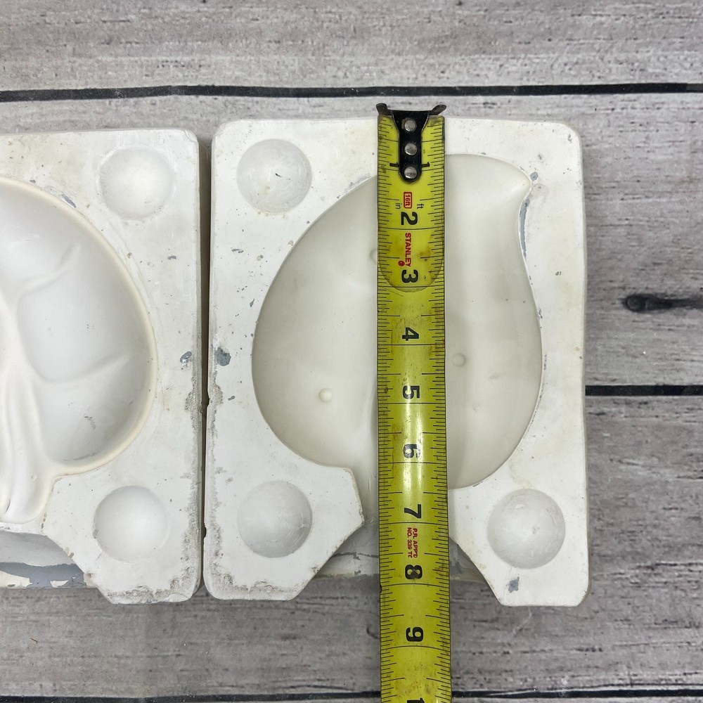 Vintage Holland Mold Ceramic Casting Mold Leaf Disc #H859