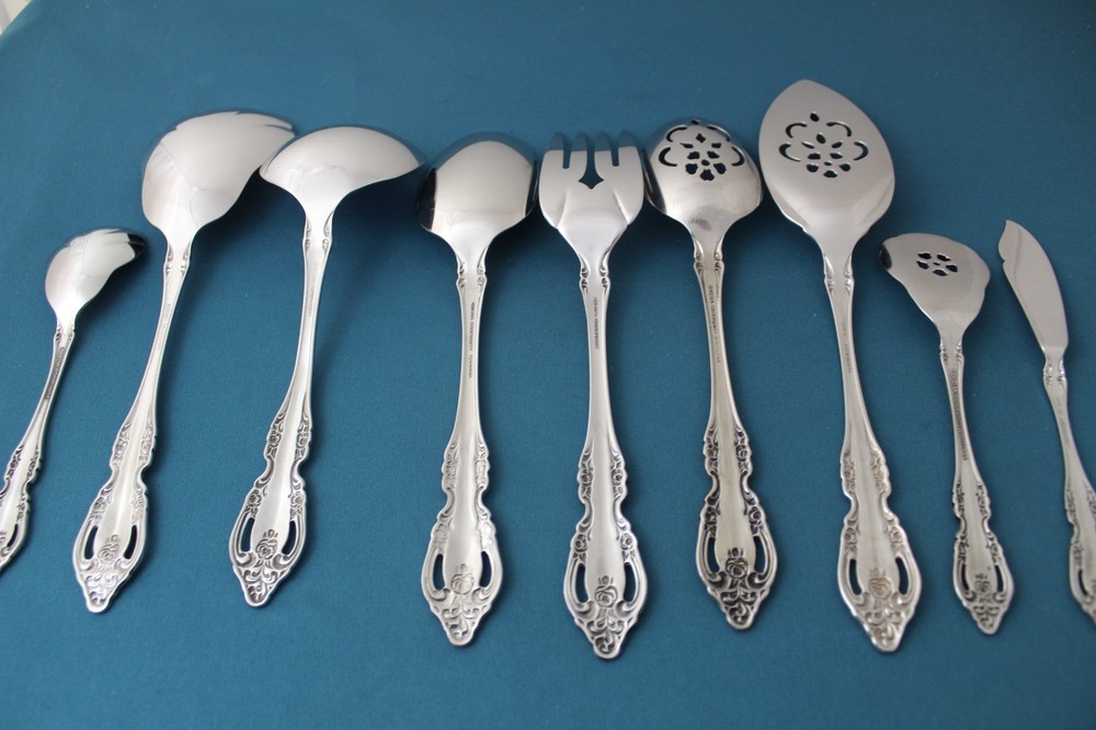 Oneida Community BRAHMS Serving (9pc Set) Tablespoon Fork Casserole Stainless