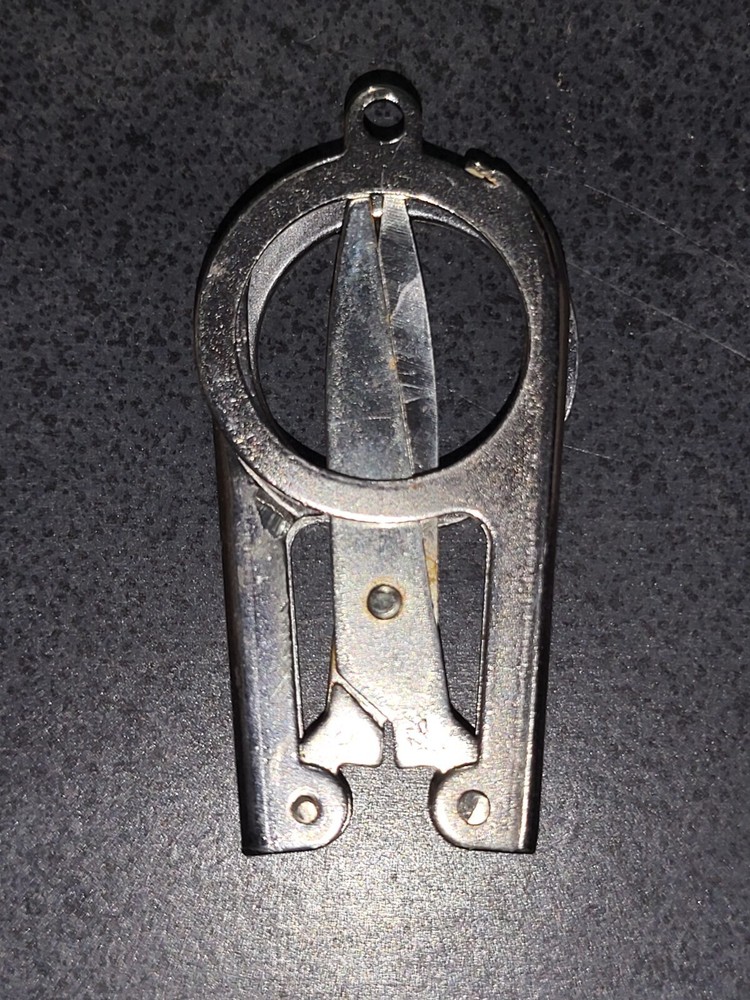 Vintage Folding Collapsible Scissors 4.25"L #88