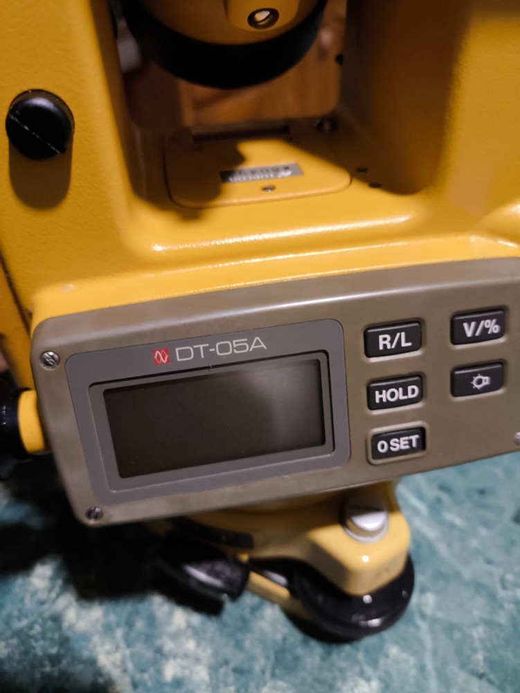 Topcon DT-05A digital Theodolite used