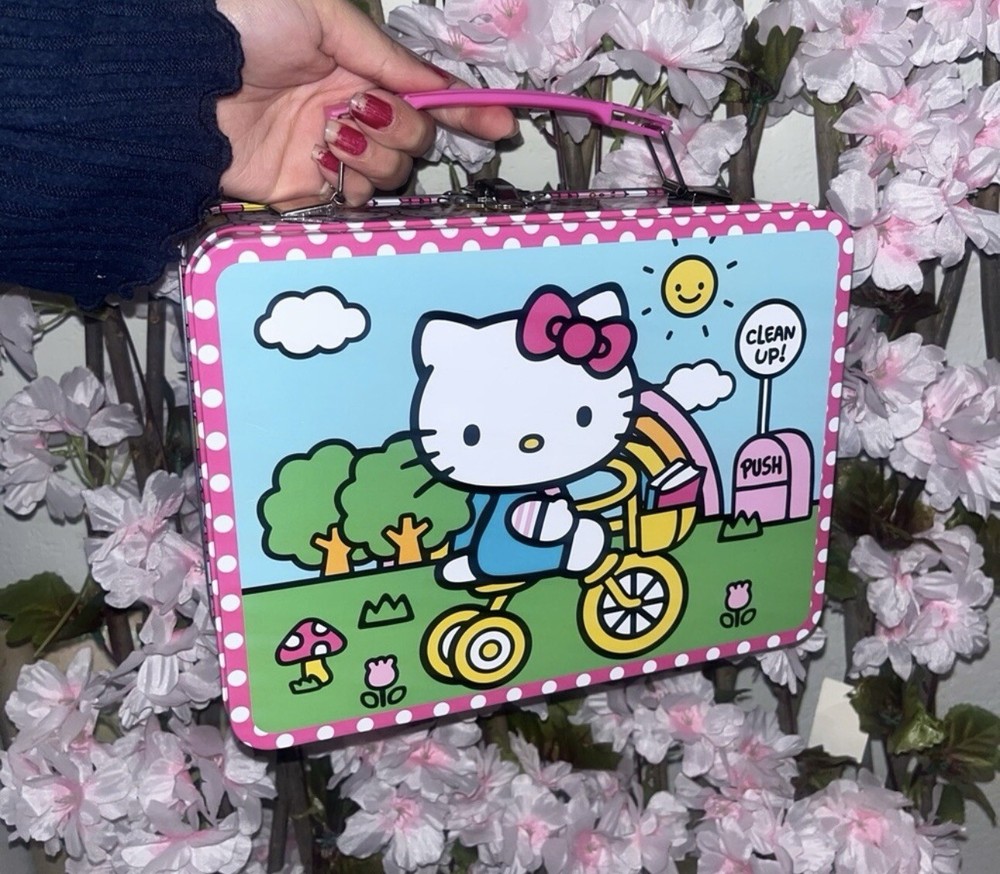 Cute Pink Polka Dot Hello Kitty LunchBox