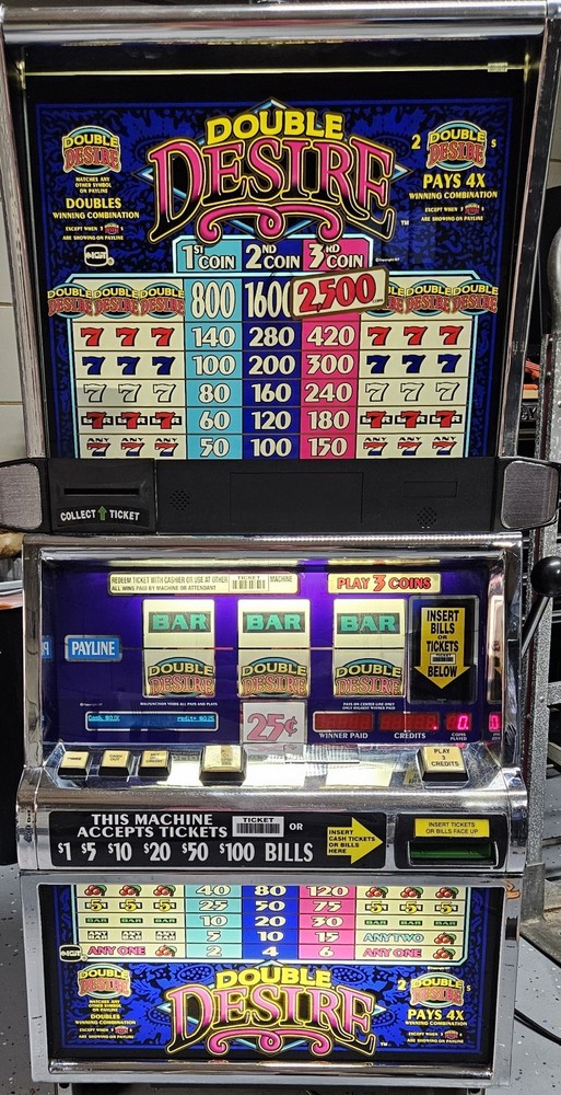 IGT S2000 DOUBLE DESIRE SLOT MACHINE