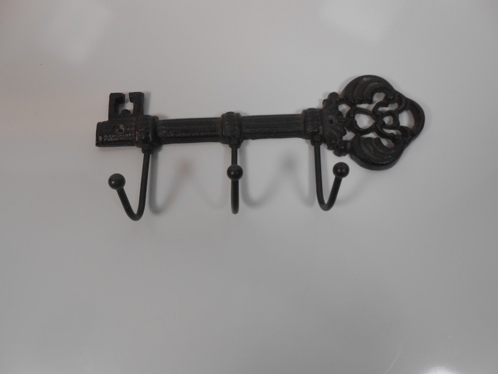 Wall Mounted Skeleton Key Holder Three Hooks Cast Iron Black