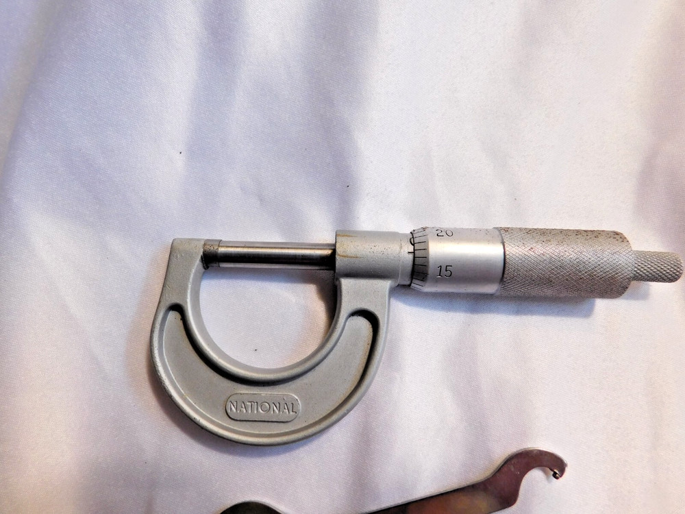 VINTAGE NATIONAL MICROMETER MADE IN USA