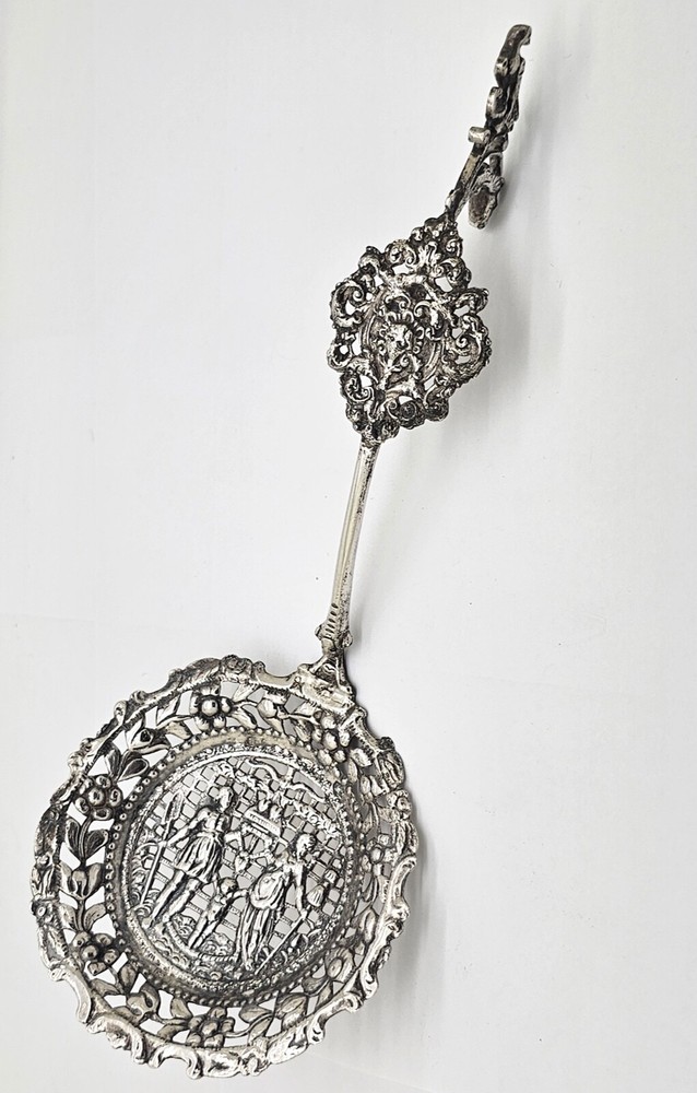 FANCY 1900 DUTCH .833 SOLID SILVER SCENERY DECOR BIRD HANDLE STRAINER,8.75"
