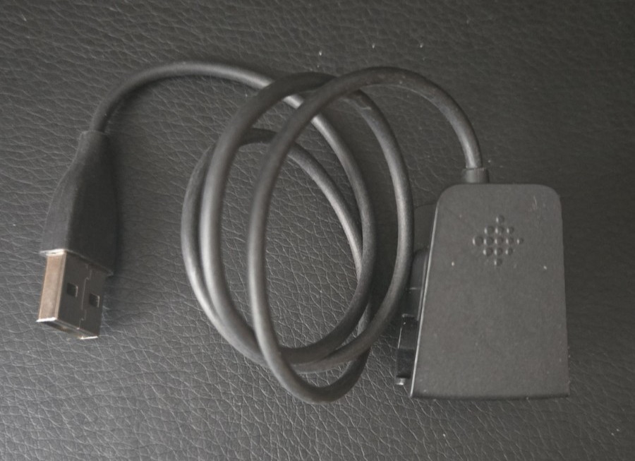 Genuine Fitbit Charging Clip For Fitbit Charge 2 USB Cable For Active Wristband