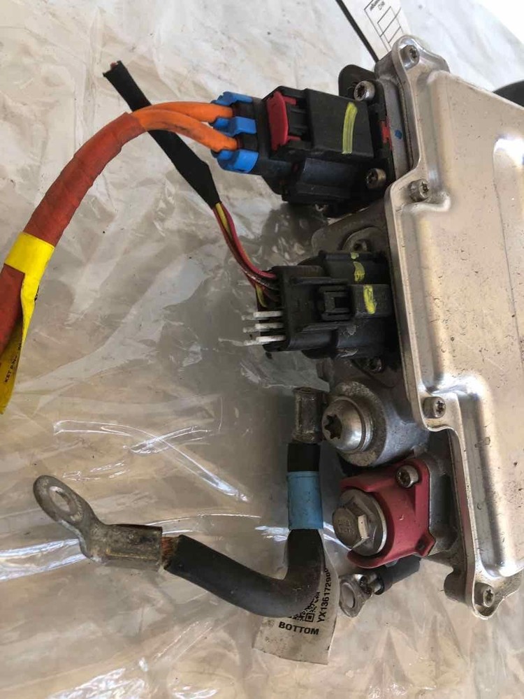 2017 TESLA S DC Converter High Voltage Module Unit Assembly 1028665-00-E