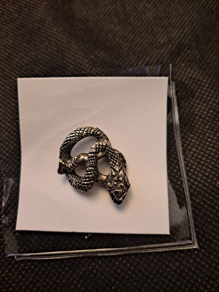 Serpent Pinback- Very Nice-  e9466dxx