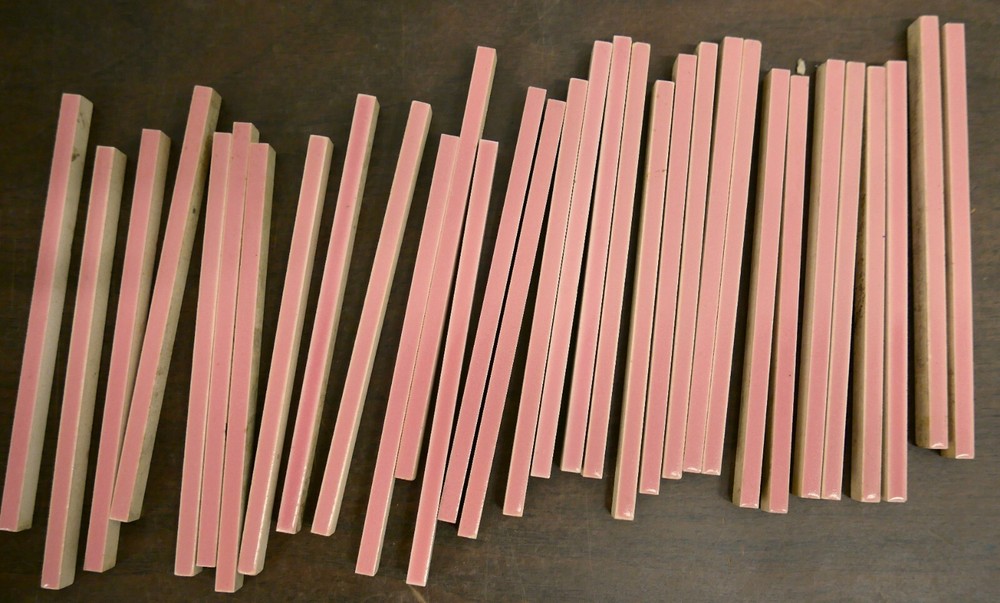Thin Vintage Tile Liner Coral Pink