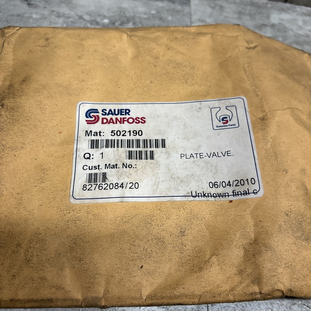 OEM Sauer Danfoss 502190 Valve Plate, New