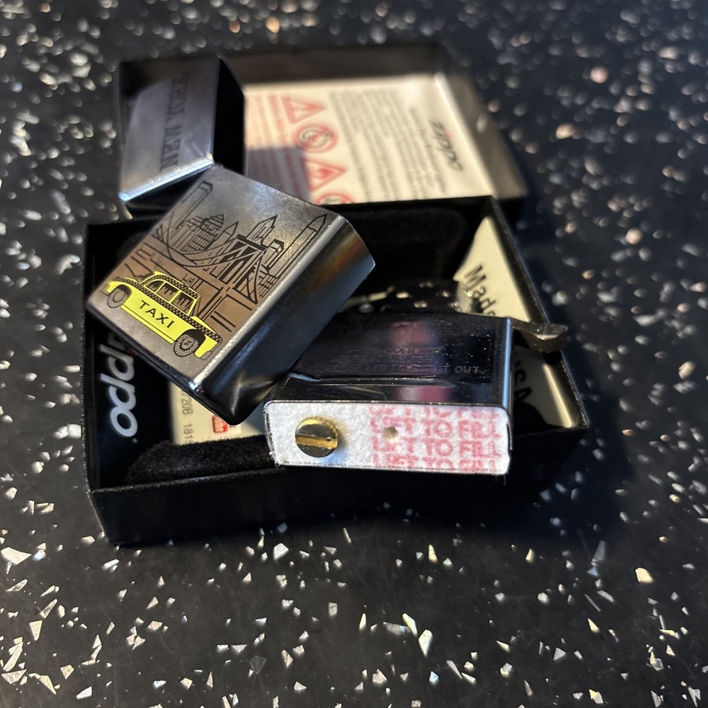 Zippo 207 New York lighter new in box