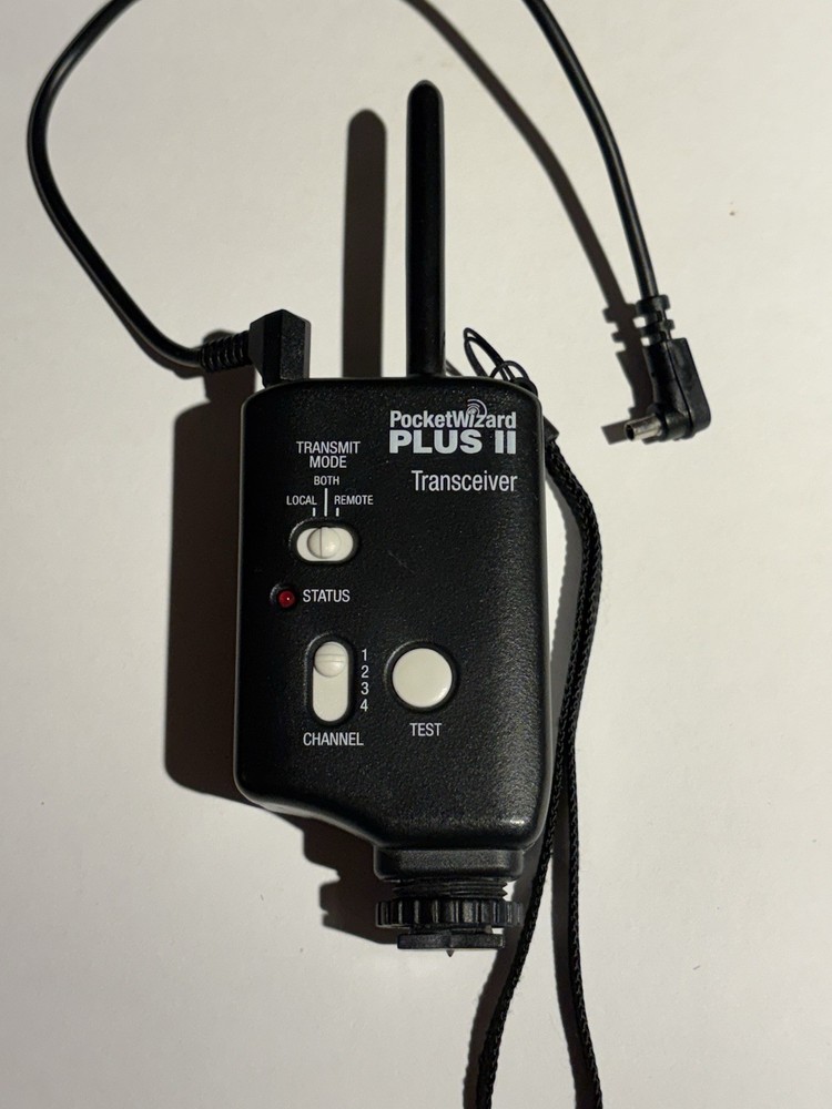 Pocket Wizard Plus II Radio Slave Transceiver