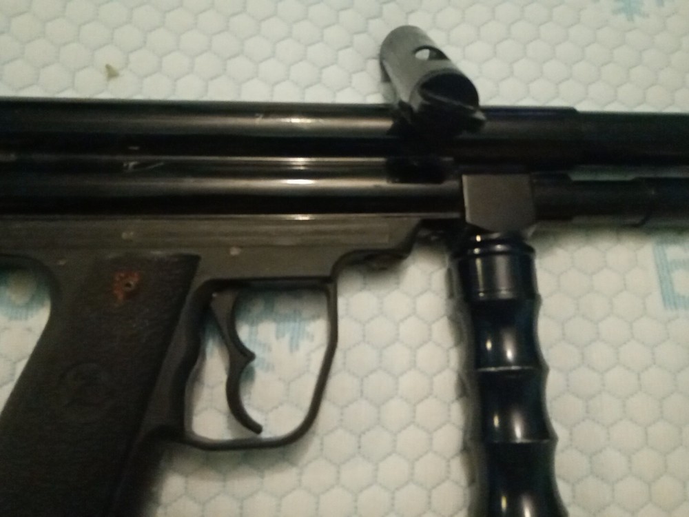 piranha Emn 00640 paintball gun