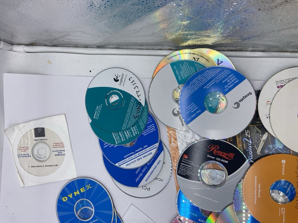 LOT OF 50 VINTAGE PC SOFTWARE COMPUTER SOFTWARE