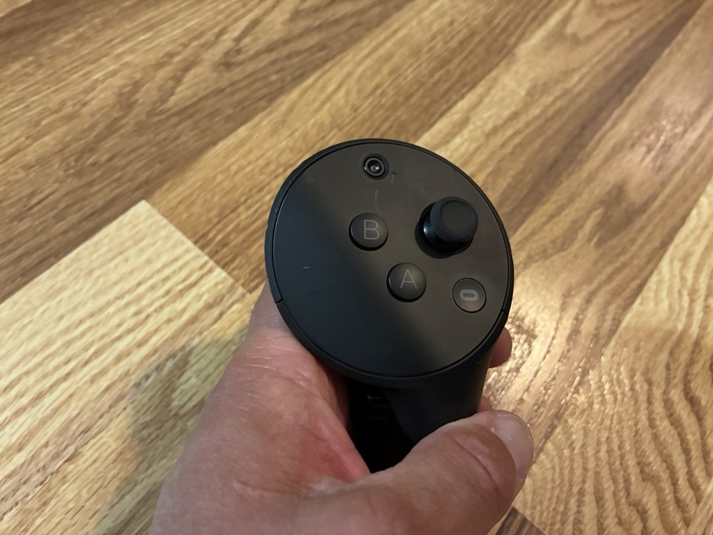 Meta Quest Pro VR Virtual Reality Right Controller Only Tested Working
