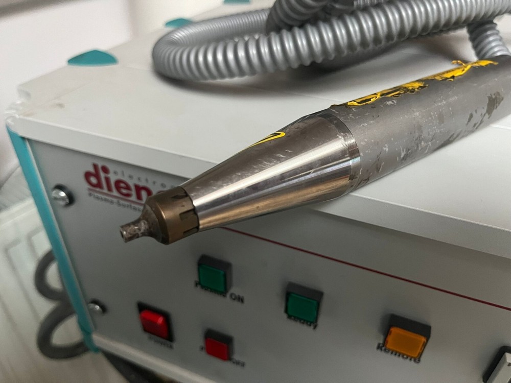 DIENER plasma cleaner / plasma beam