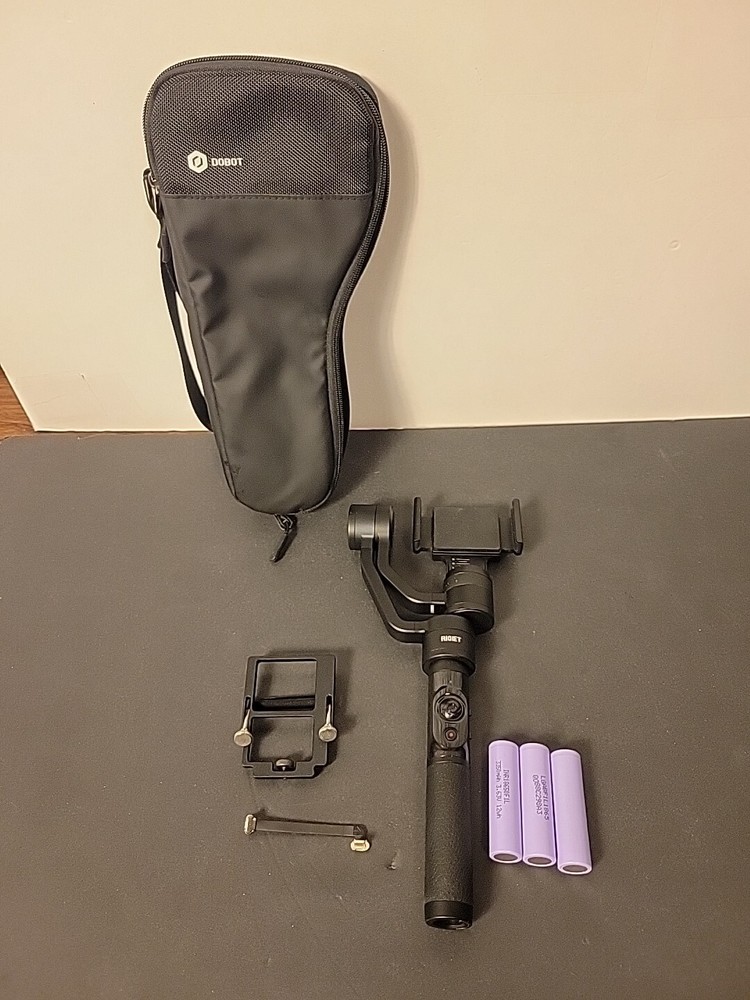 RIGIET Smartphone/GoPro Advanced Gimbal Stabilizer + Accessories