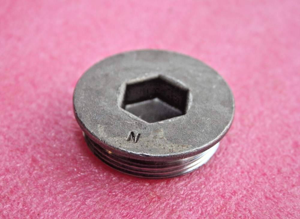 Volvo Penta 467365 PLUG