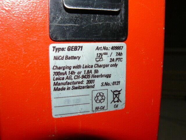 LEICA GPS SYSTEM 300 SR9500 GPS CR344 DATA CONTROLLER AT302 ANTENNA