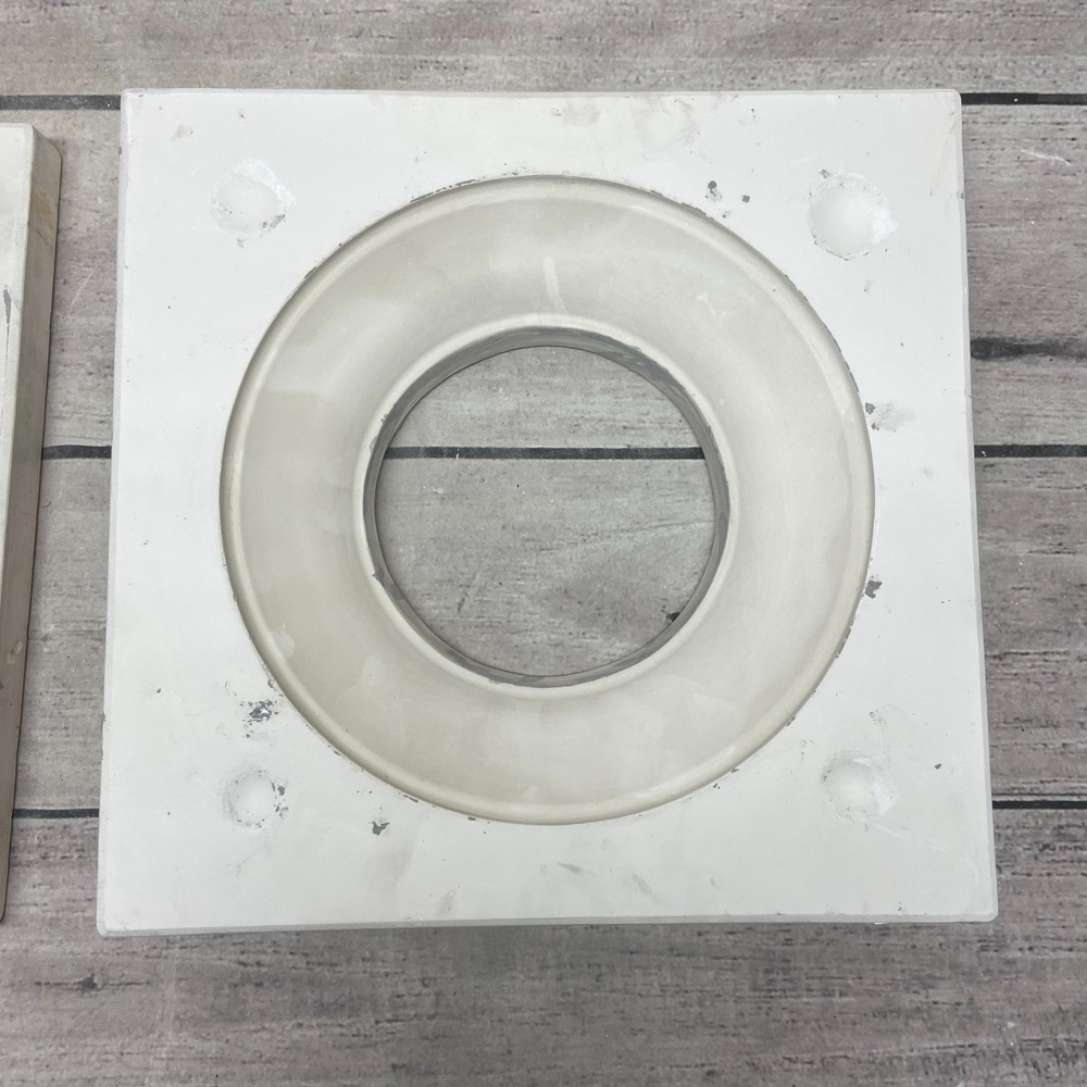Unbranded Ceramic Casting Mold Three Kings Plate