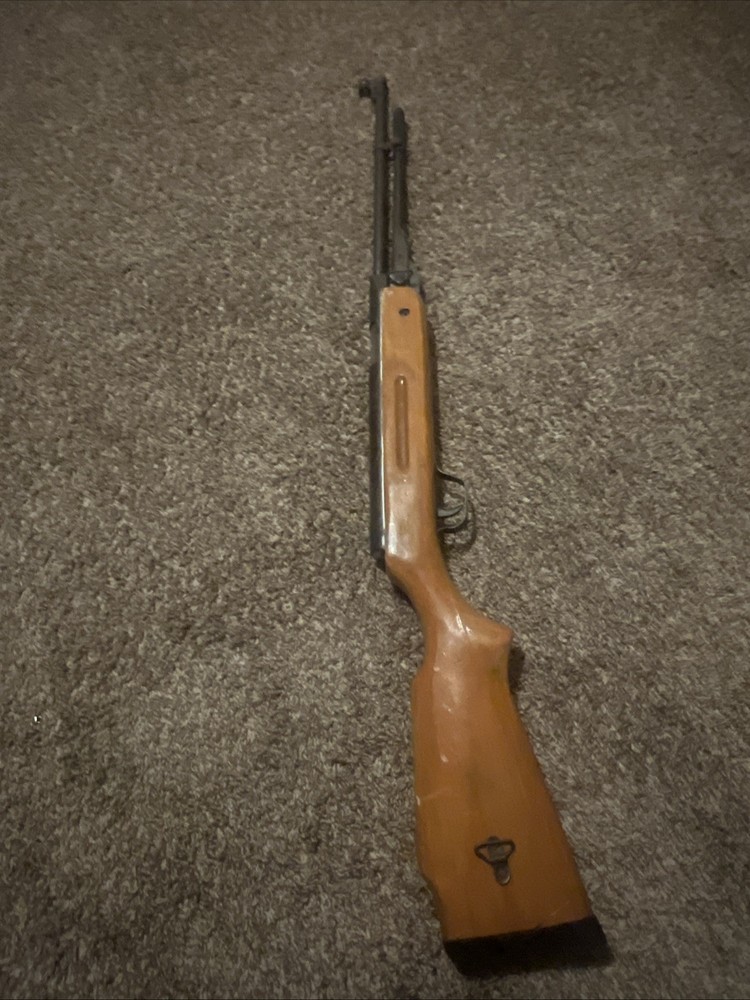 .177 Caliber Air Rifle Pull Back With A Little Rust Works Fine