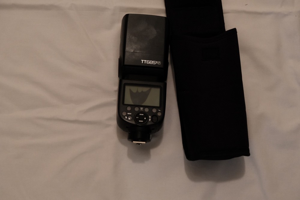 Godox tt685 ii fuji  (Broken Screen)