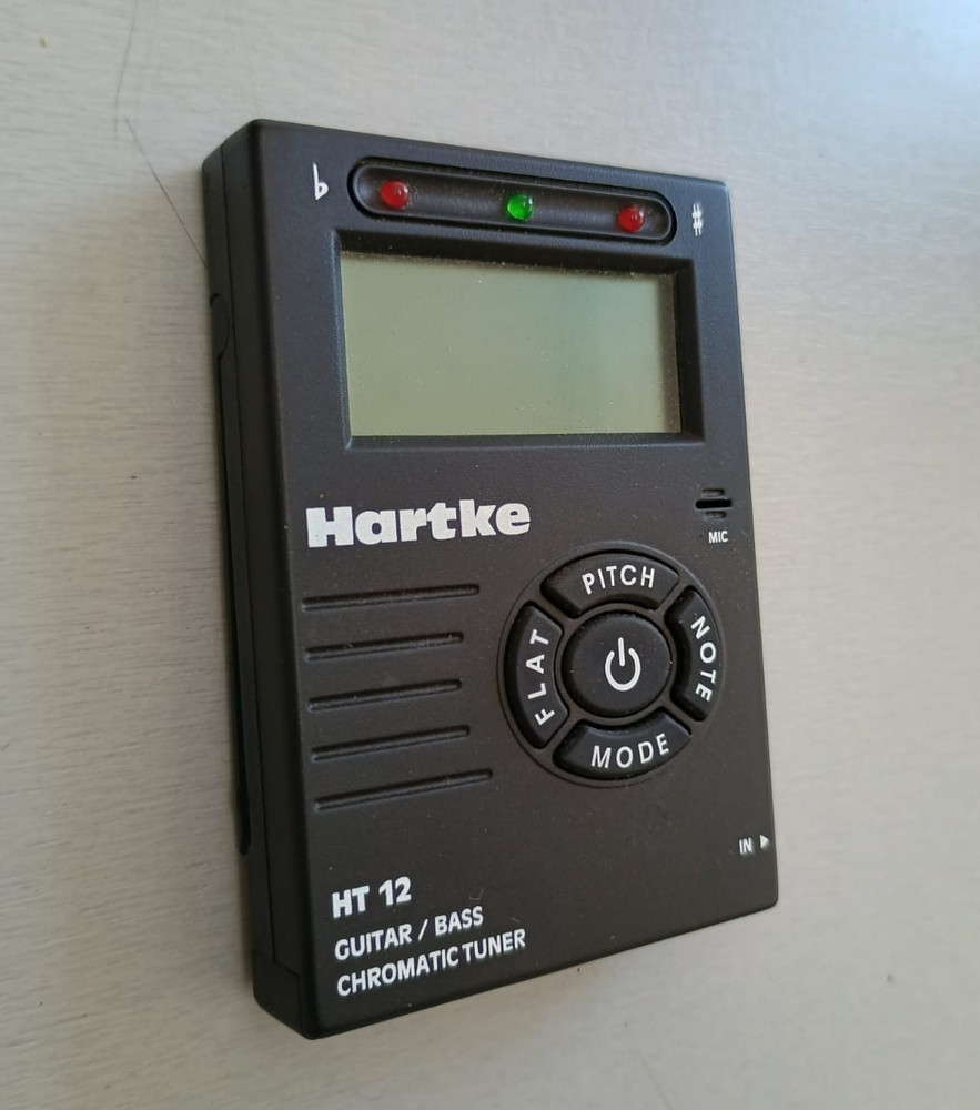 HARTKE HT12 Guitar Tuner