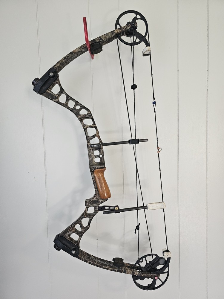Mathews Mission Eliminator Compound Bow