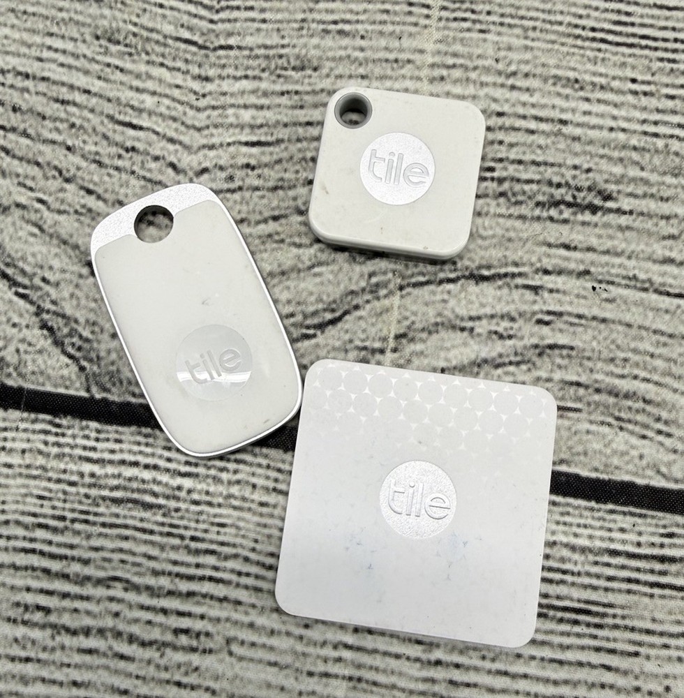 Tile Trackers (3) Lot