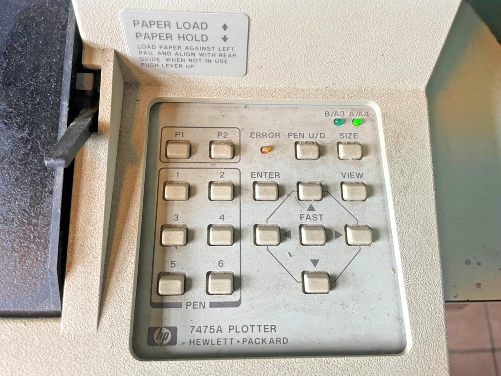 Vintage HP/Hewlett Packard 7475A Six Pen Plotter