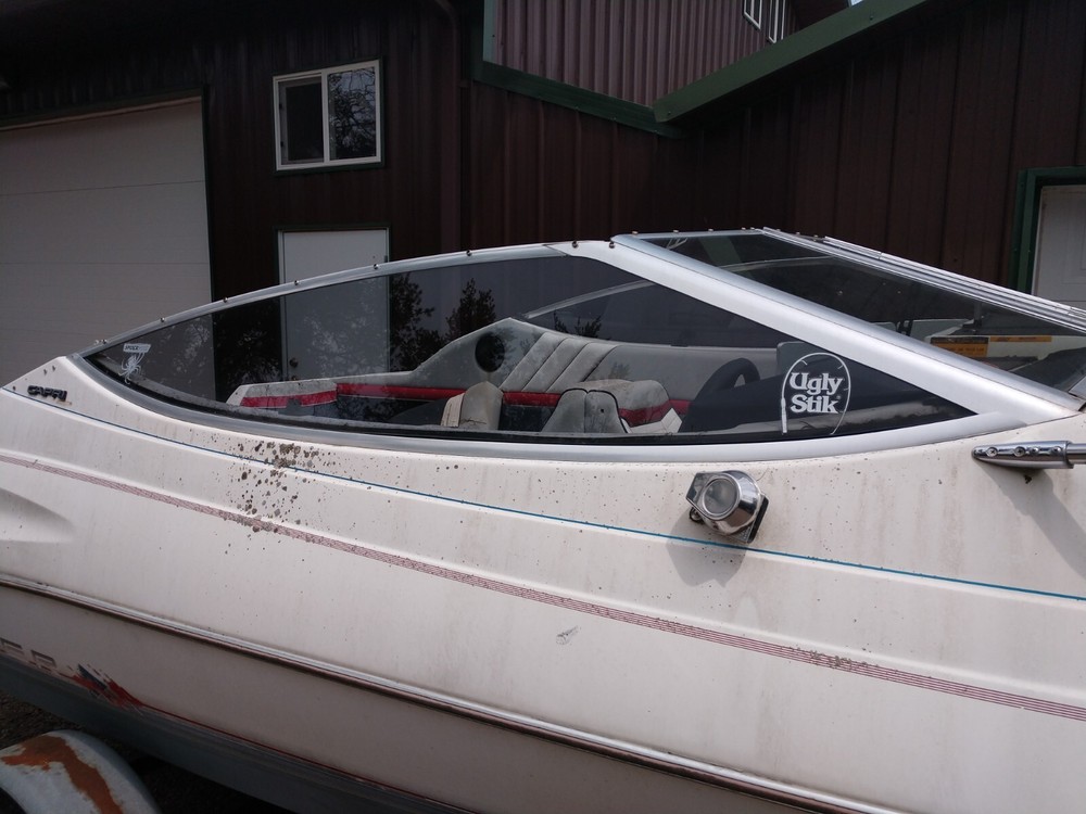 Bayliner Capri Windshield & Side Glass Sections Available READ FULL DESCRIPTION