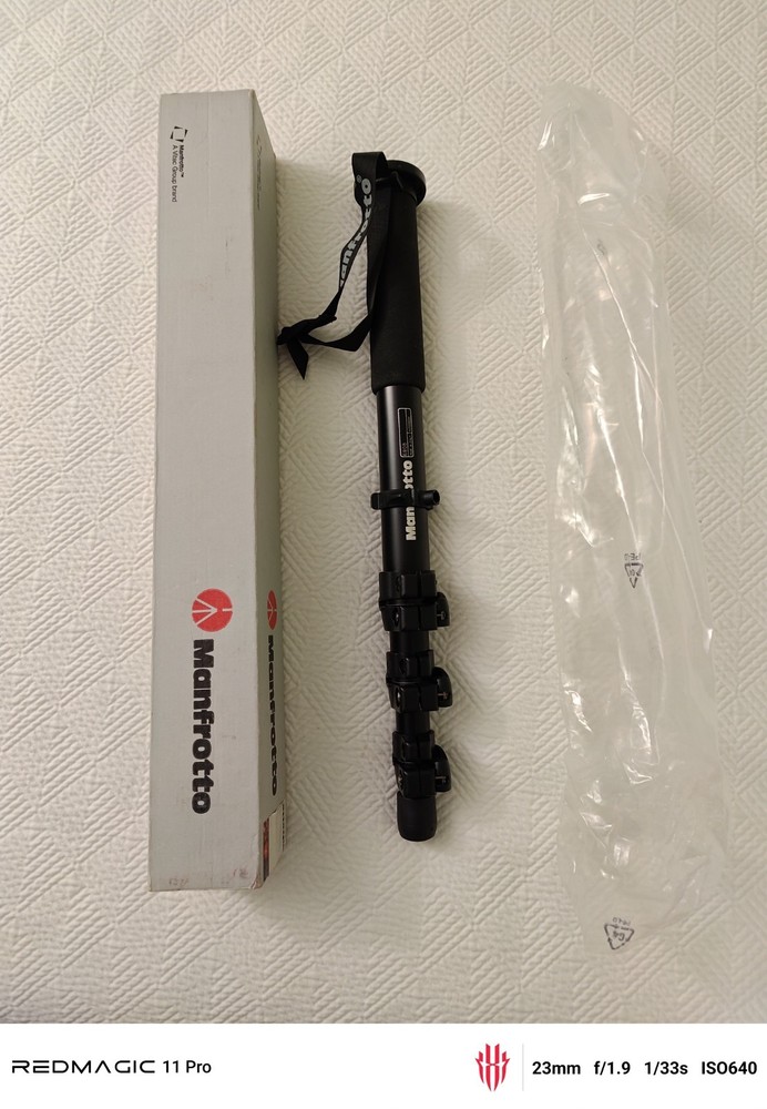 Used Manfrotto 680B Monopod