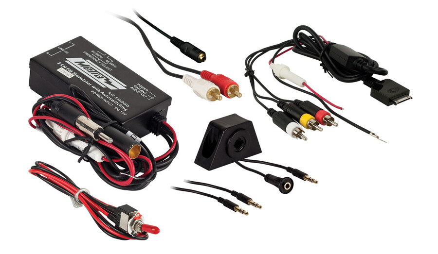 AXXESS AX-FM01 / FM modulator with iPod cable