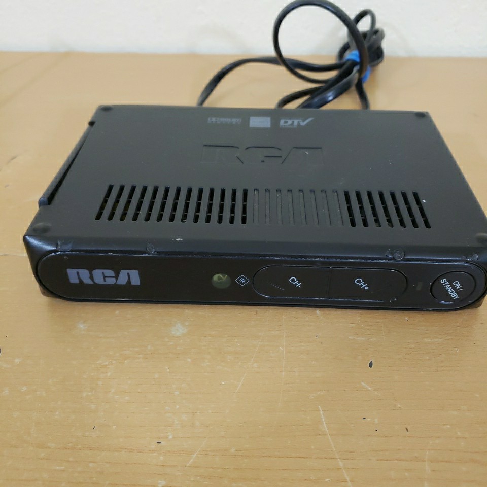 RCA DTA809 ATSC Converter Box