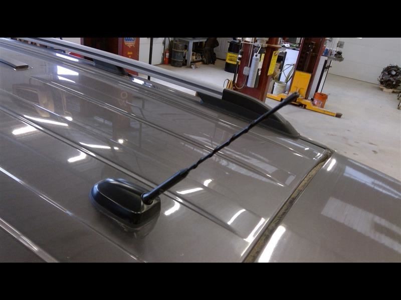 EXPLORER  2011 Antenna 377091