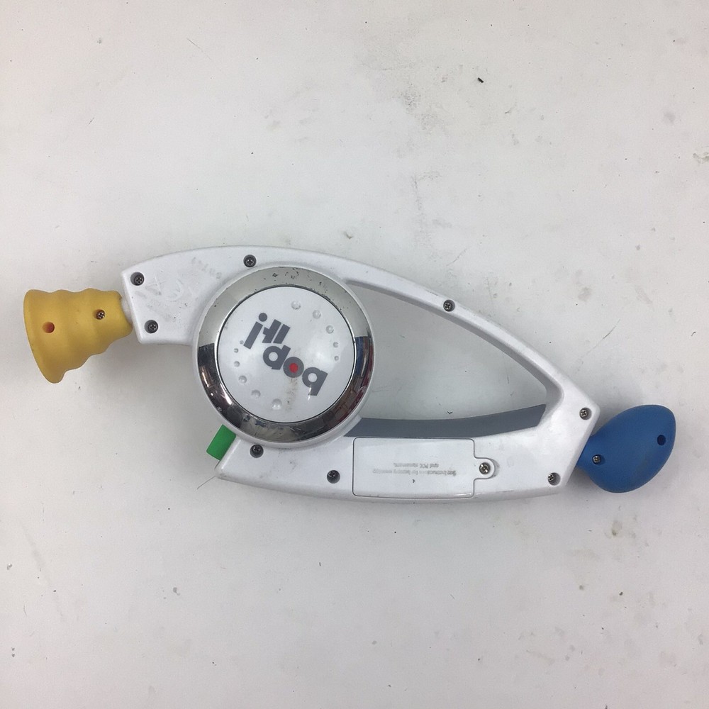 Hasbro Bop It Twist It Pull It 2008 Electronic Toy Untested Needs Cleaning