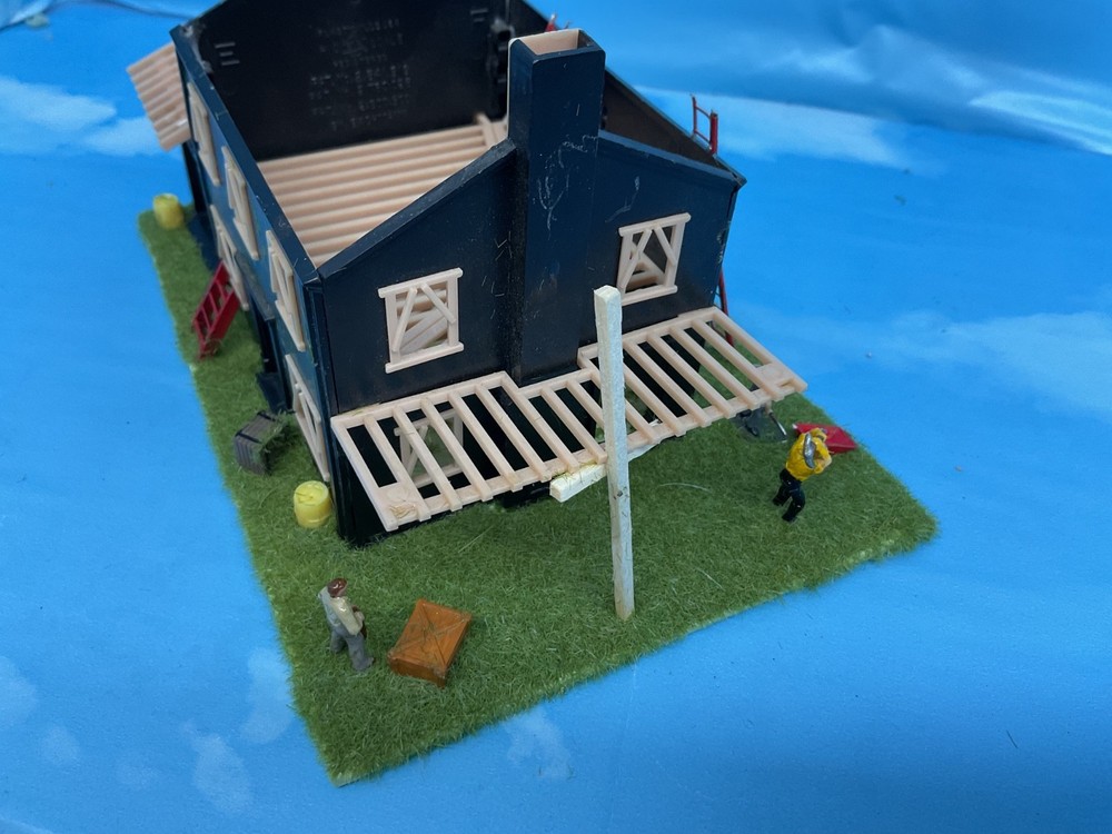 2 STORY HOUSE UNDER CONSTRUTION