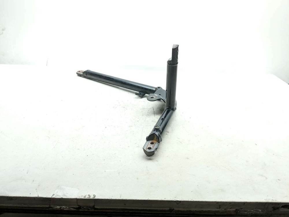 13 Suzuki VZ 1500 Boulevard M90 Engine Motor Mount Bracket