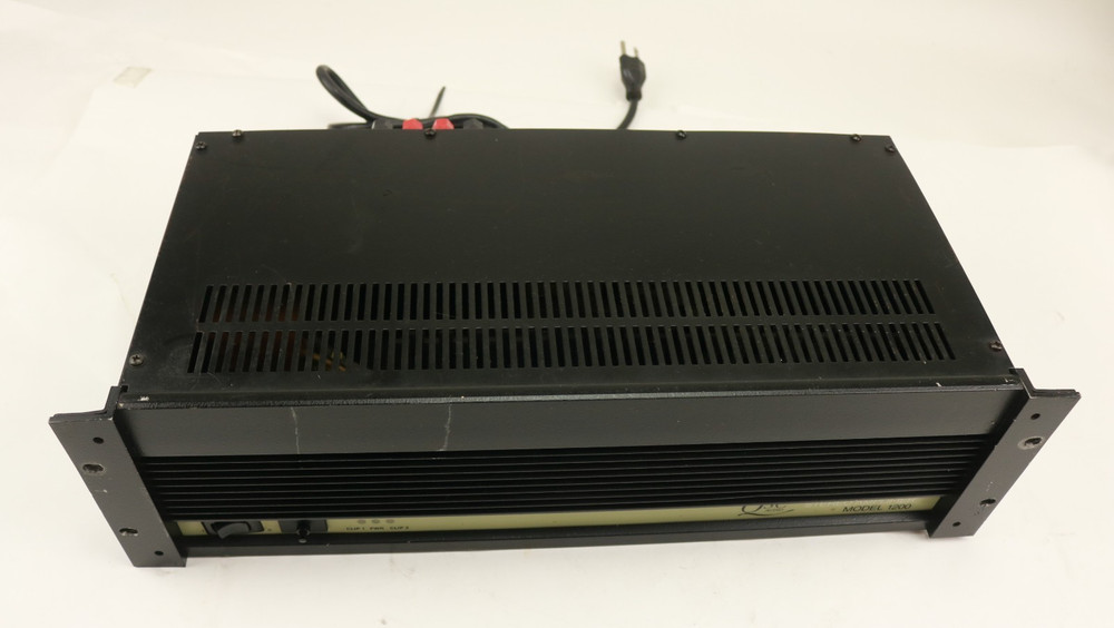QSC Model 1200 2-Channel Power Amplifier