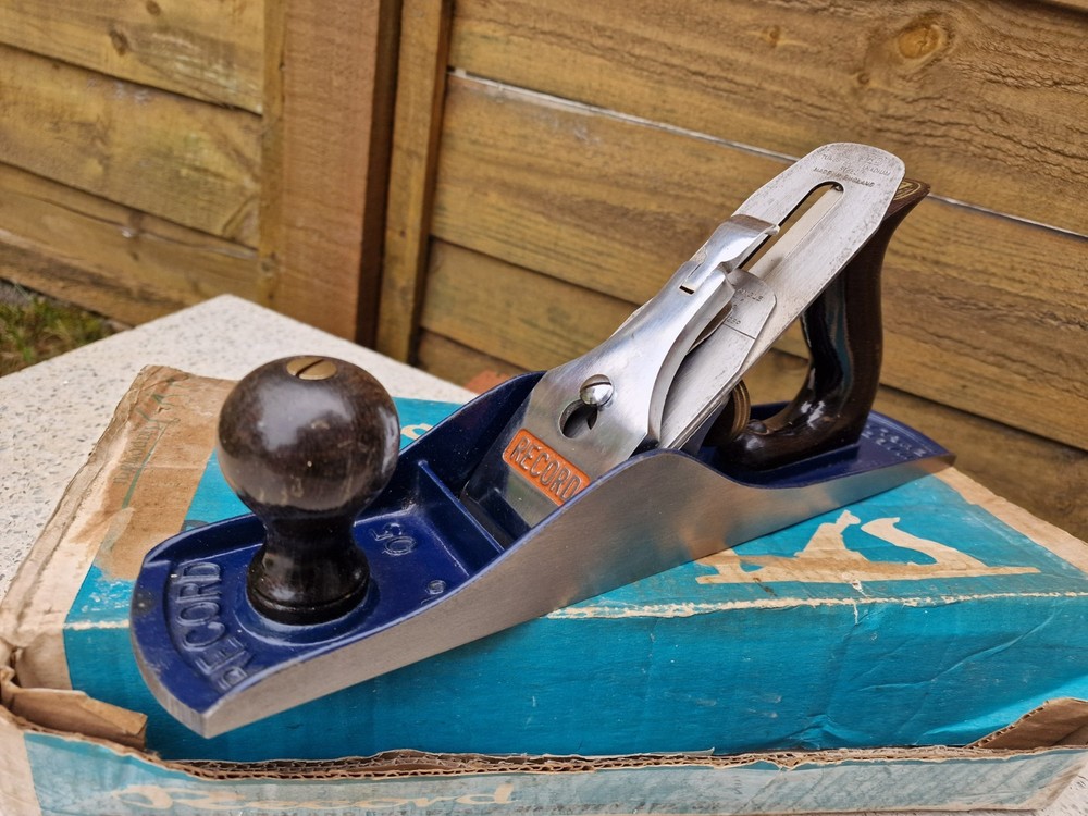 VINTAGE RECORD NO 5 PLANE CARPENTER OLD TOOL
