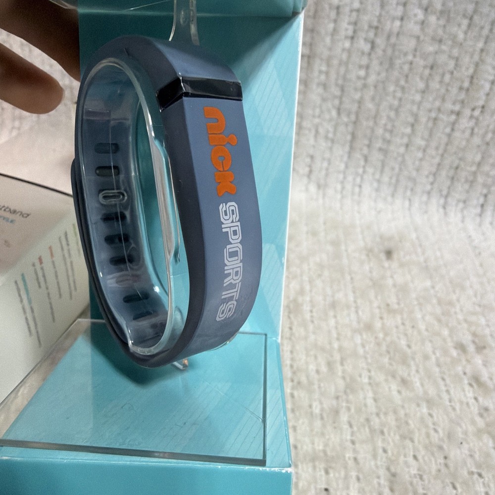 Fitbit Flex Wireless Activity & Sleep Tracker Wristband Slate FB401SL Nicksports