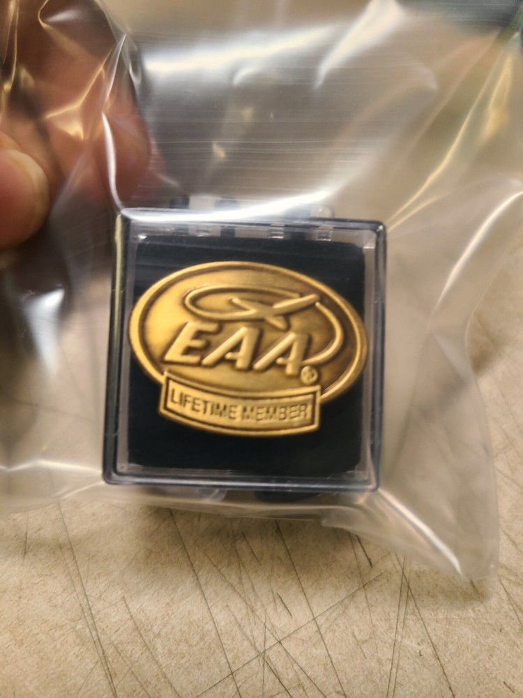 EAA lifetime member Pin