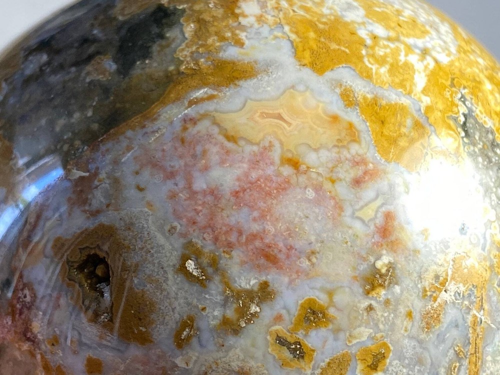3.4" 86mm - 856gms "Exceptional Pattern"~OCEAN JASPER Sphere E1364