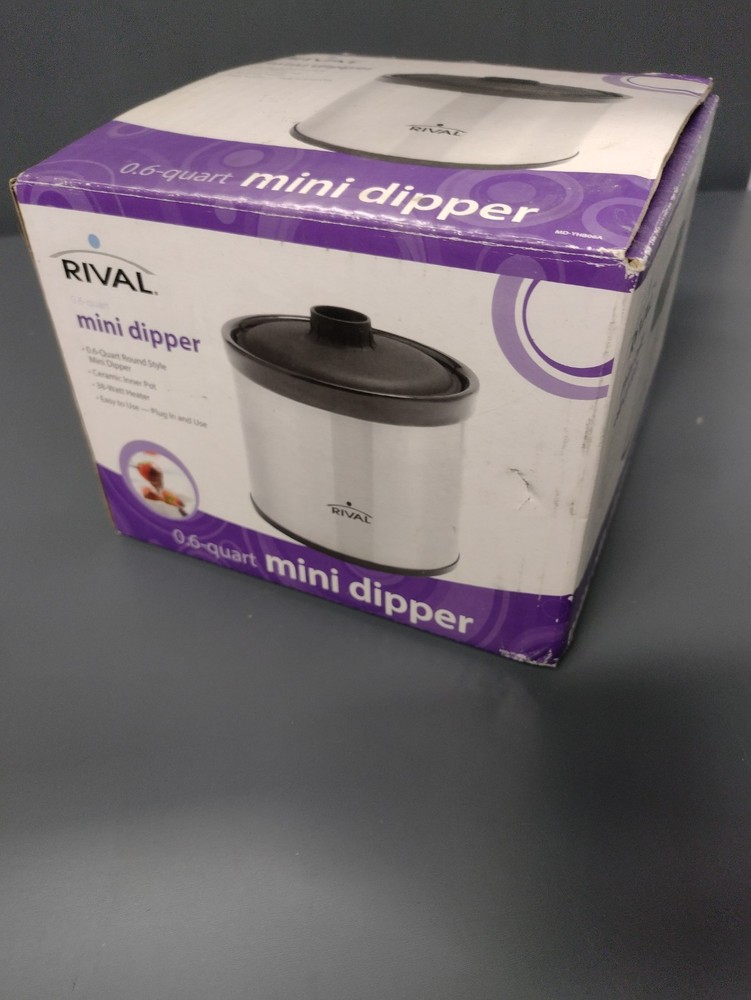 Rival 0.6 Quart Electric Mini Dipper With Ceramic Inner Pot New Open Box