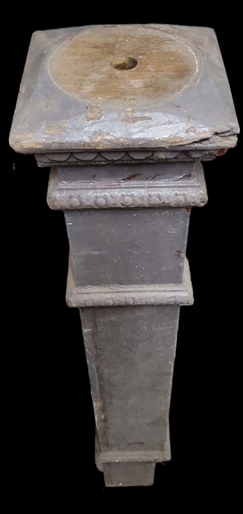 Egg & Dart Gingerbread Newel Post GAM0289
