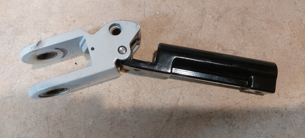 Pelton and Crane LF1l 2 1 Light Arm adjustment