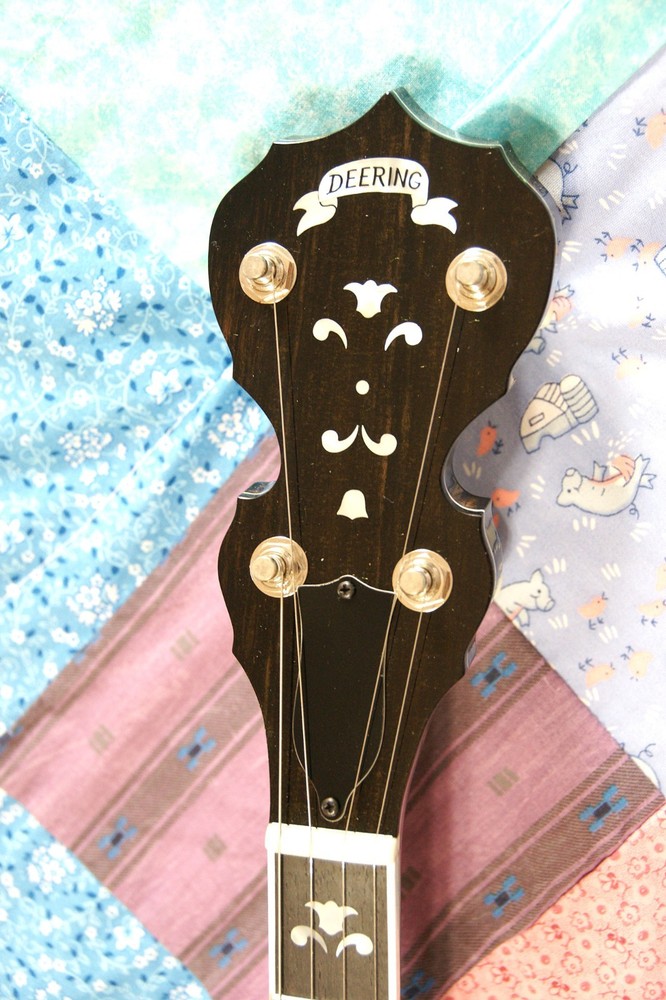 Deering Maple Blossom Plectrum 4 string Banjo