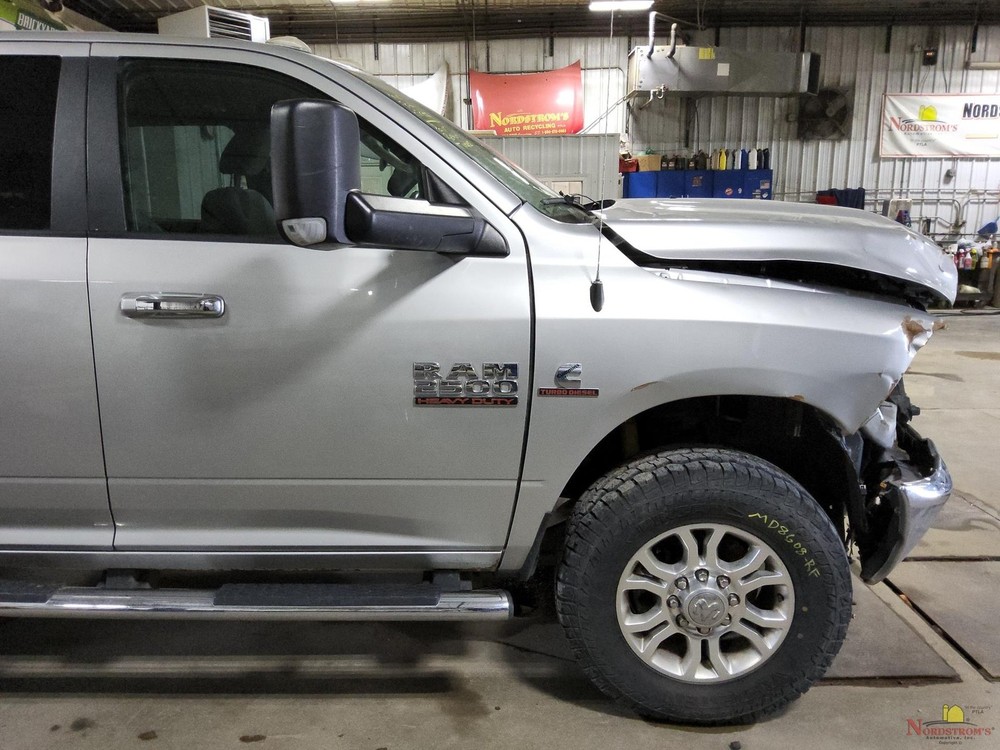 2016 Dodge 2500 Pickup Driver Front Headrest Only Gray Cloth