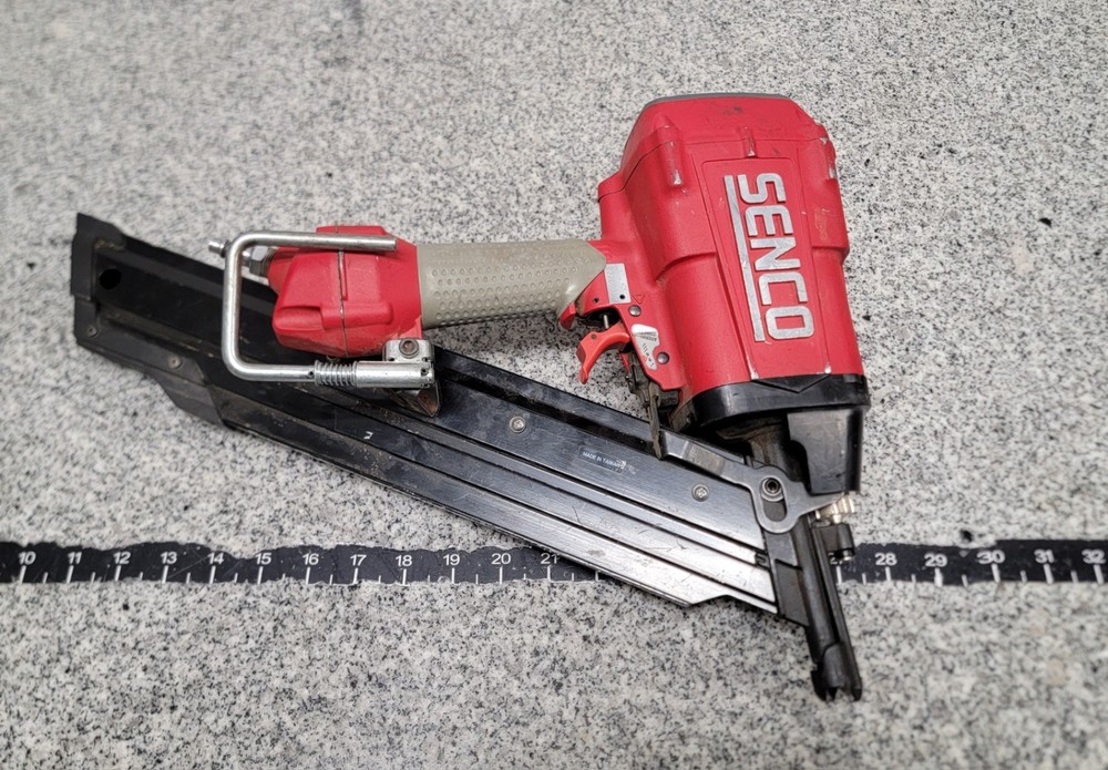 Senco FramePro 325XP Pneumatic Framing Nailer